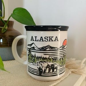 Alaska Embossed Texture Mug